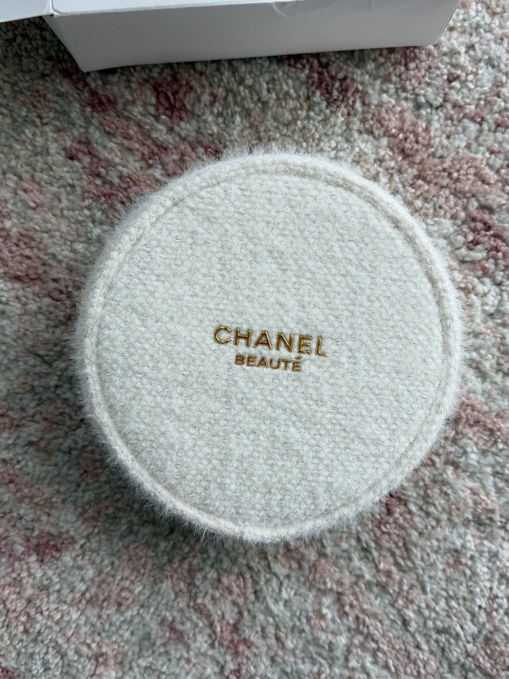 CHANEL White Cosmetic Case